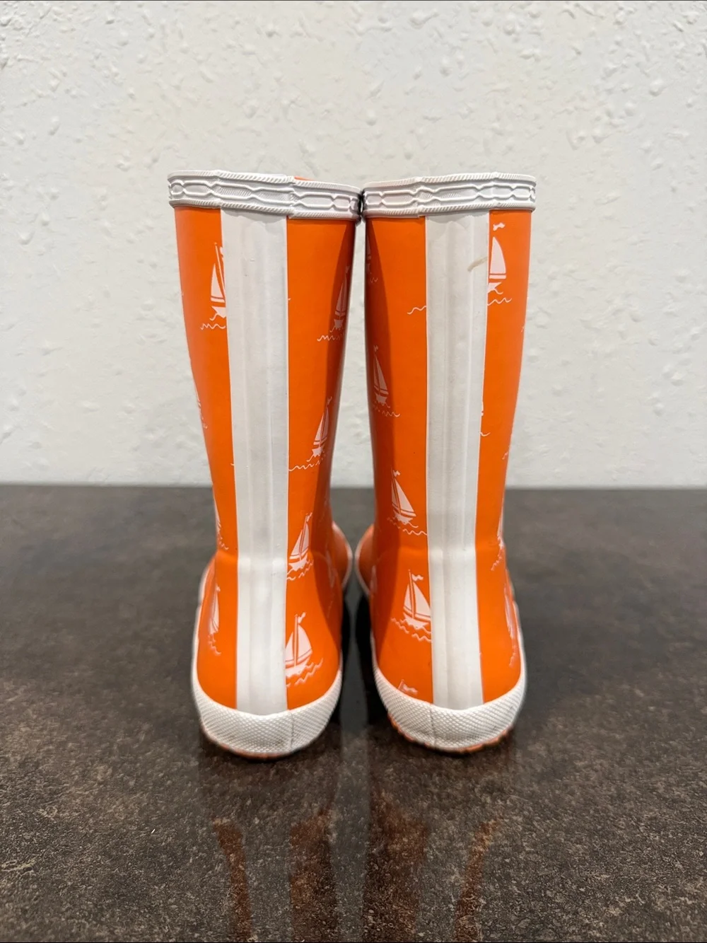 Hunter Kids Orange Sailboat Print  Rain Boots Size 2 Unisex